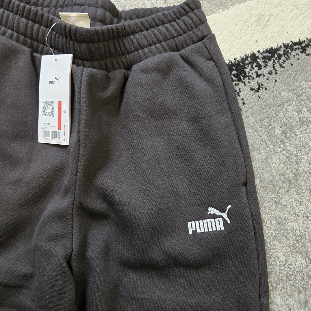 Puma Black Logo Jogger Sweatpants - Picture 2 of 4